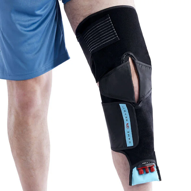 GameReady 關節式膝套筒(articulated knee wrap)穿戴於膝關節